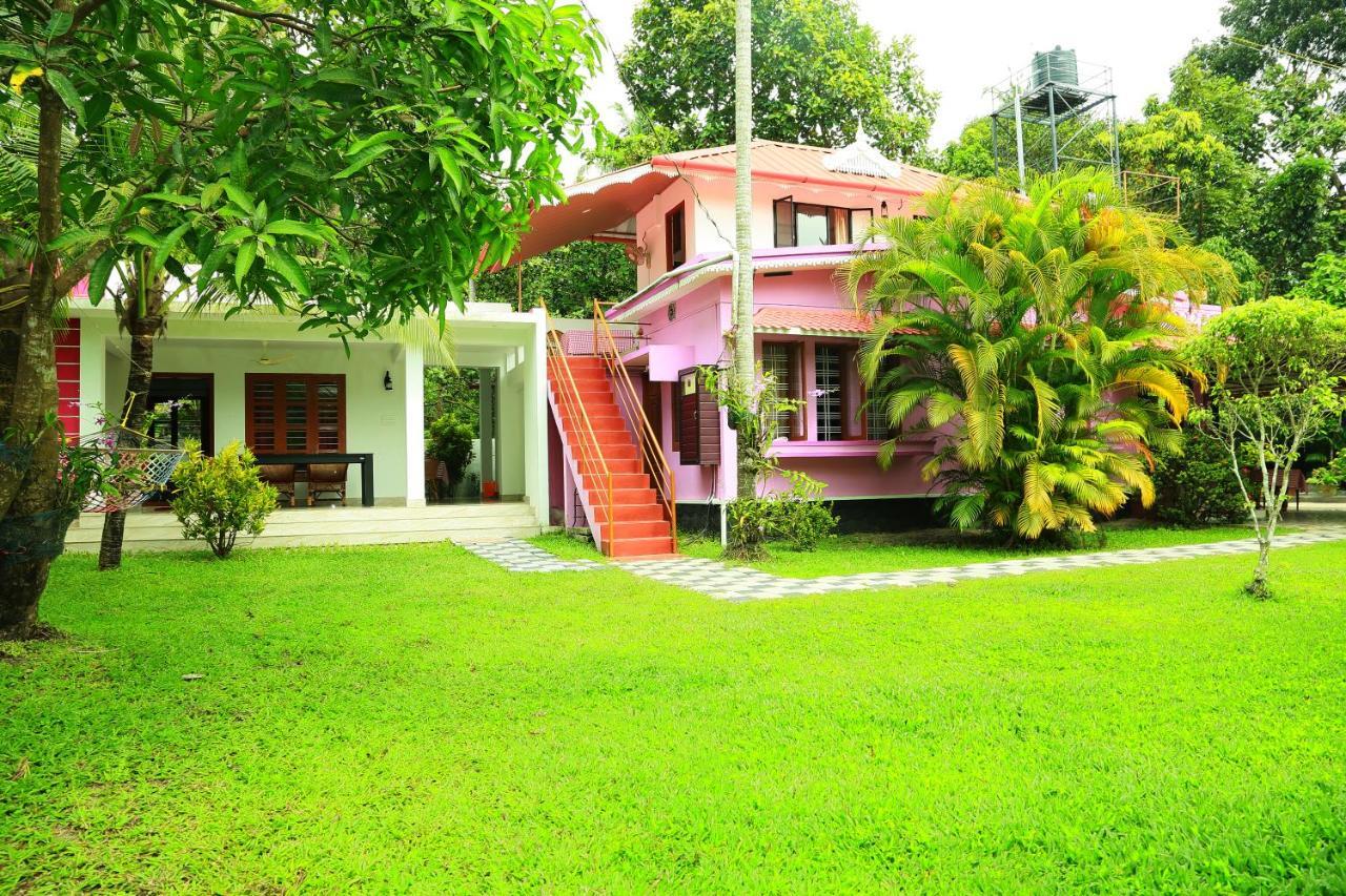 Marari Nest Beach Homestay Mararikulam Bagian luar foto