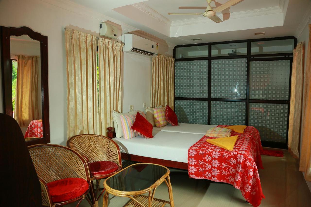 Marari Nest Beach Homestay Mararikulam Bagian luar foto